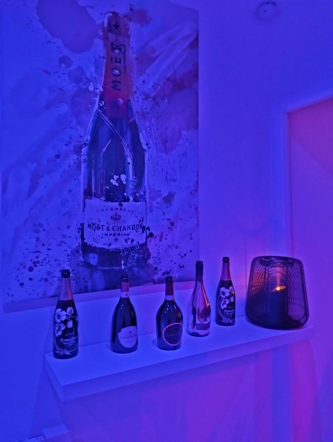 Escapade En Champagne Moments Conviviaux Entre Amis, Famille Villa Epernay Exterior photo